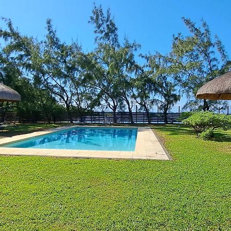 Clair De Lune - Private 2 Bedrooms Beachfront Villa 托舵道斯 外观 照片