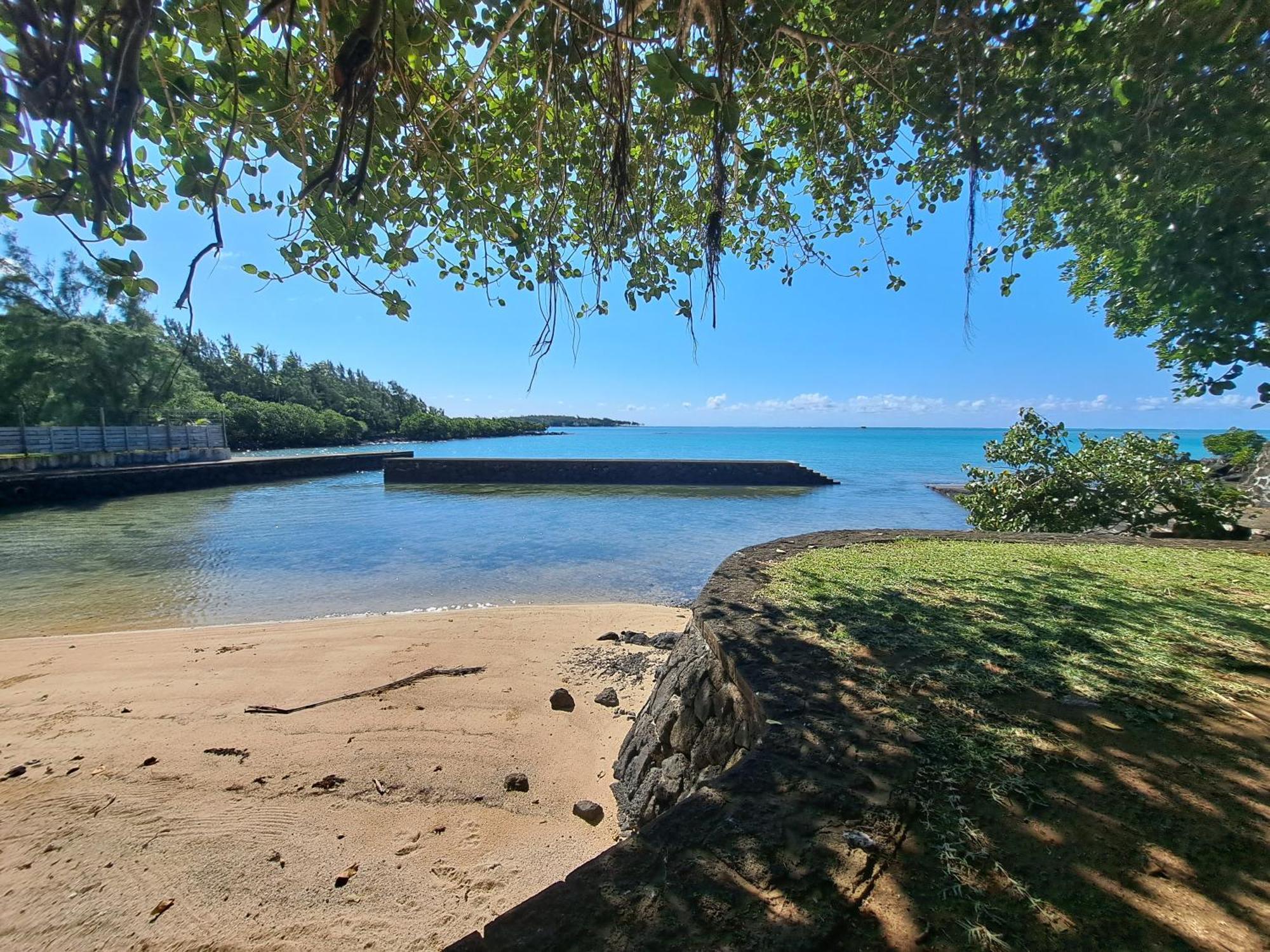 Clair De Lune - Private 2 Bedrooms Beachfront Villa 托舵道斯 外观 照片